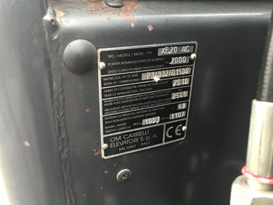 OM XE 20  AC  2010